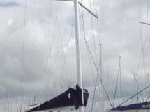 Mast heel and roof