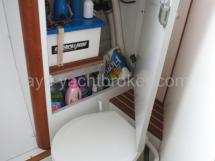 Marine toilet