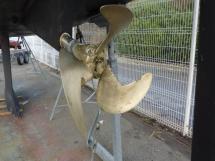 Three-bladed propeller