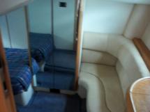 Cabin with 2 single berths (starboard)