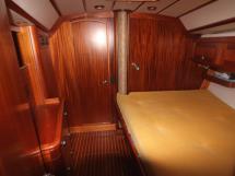 Owner's front cabin