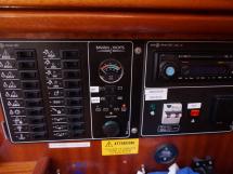 Bavaria 38 - Electric panel