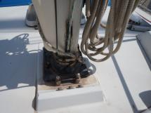 Oceanis 430 - Mast step