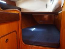 Oceanis 430 - Starboard aft cabin