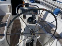 Bavaria 38 - Cockpit