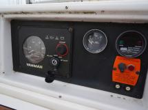 Hunter 38 - Engine control panel