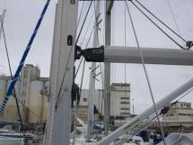 Hunter 38 - Mast step