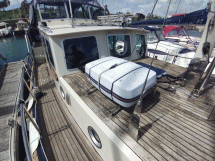 AYC Yachtbroker - LINSSEN STURDY 40AC Twin