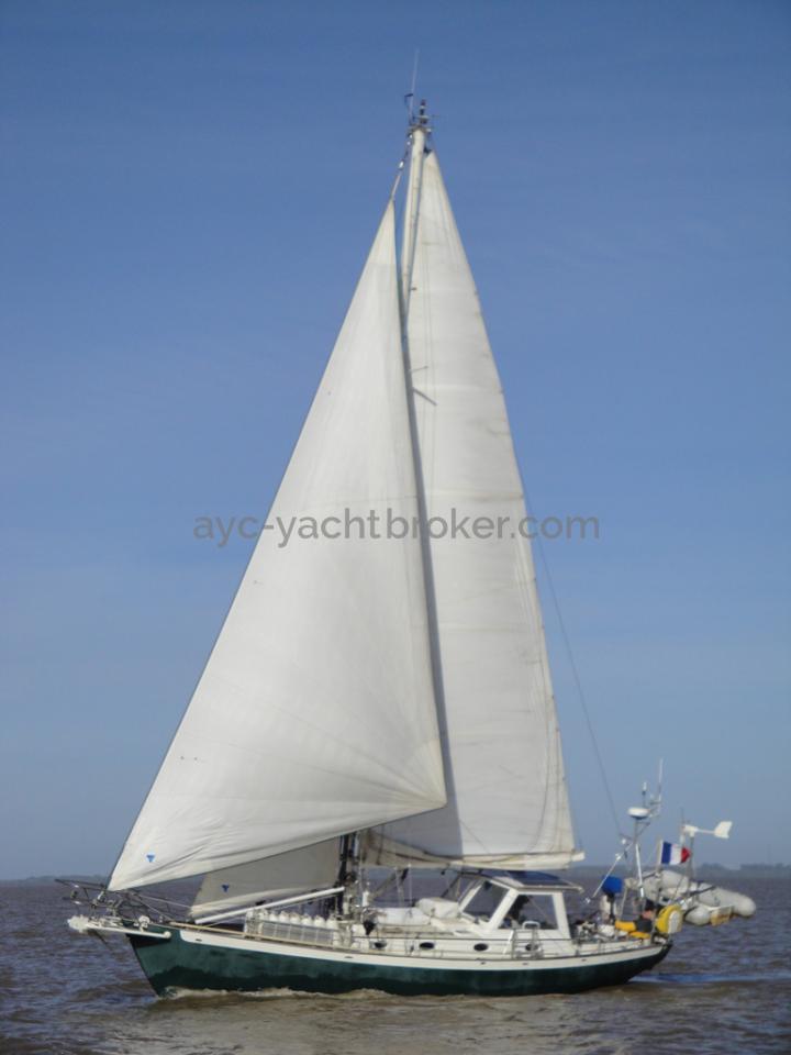 Meta 13m - Under sails